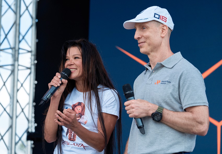 Ruslana, International Ambassador for Renewable Energy, and Richard Deitz, founder and president of VR Capital Group